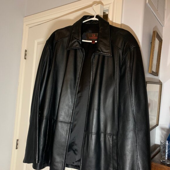 Mens Large Danier Black Leather Jacket - Picture 9 of 9